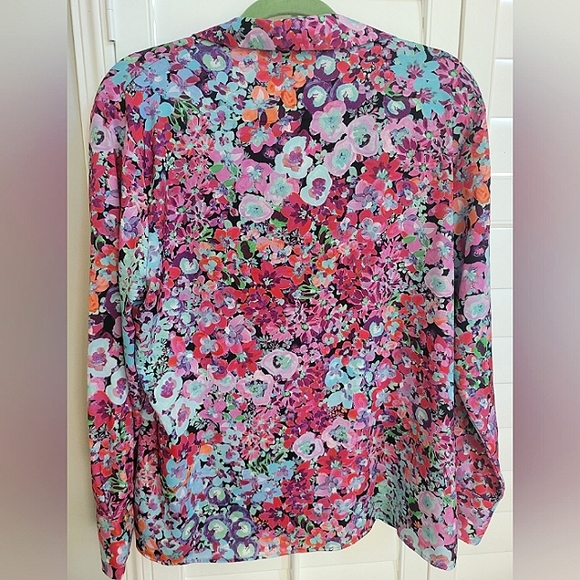 NWT Zara Bold Bloom Blouse Large - Picture 2 of 3